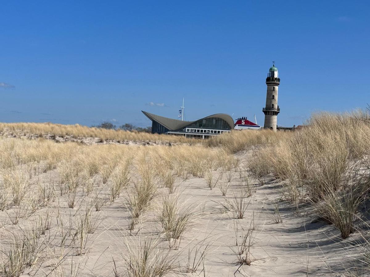 Meeresbriese Warnemuende *